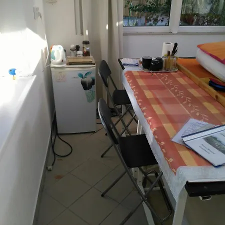 Greenhouse Just 15 Min From The Old Town *