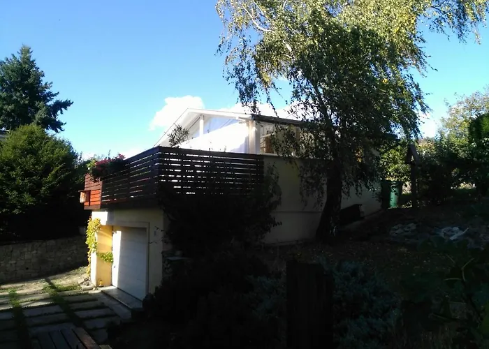 Luxury tent Greenhouse Just 15 Min From The Old Town