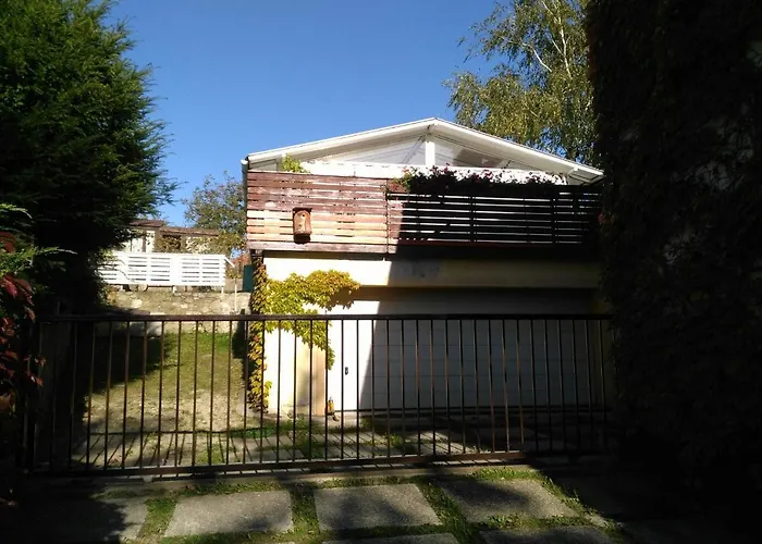 Luksusowy namiot Greenhouse Just 15 Min From The Old Town Bratysława