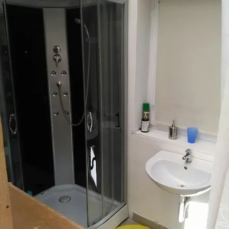 Greenhouse Just 15 Min From The Old Town Lüks kamp alanı *